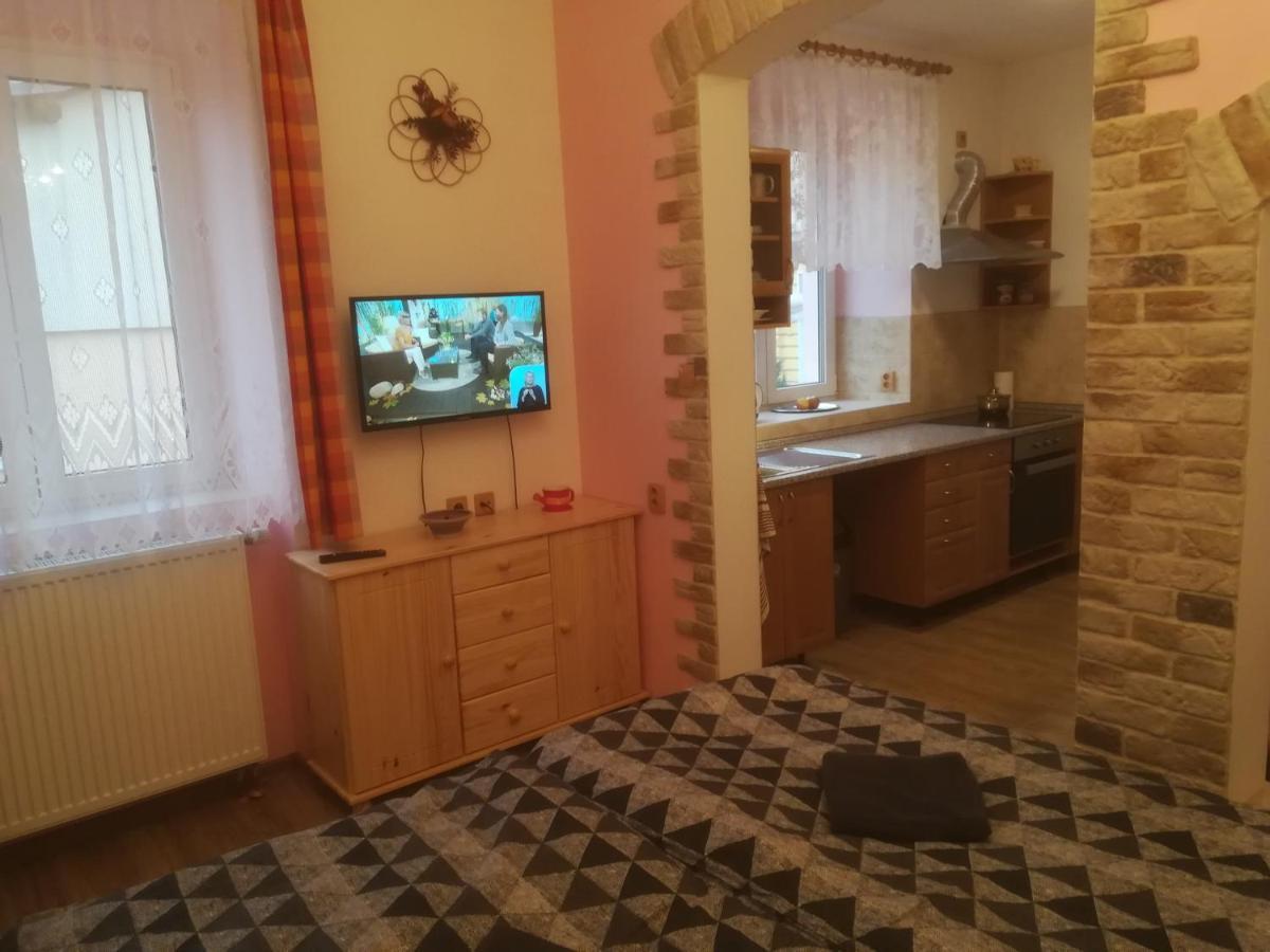 Apartmány pod Barunčinou školou Ceska Skalice Exterior foto