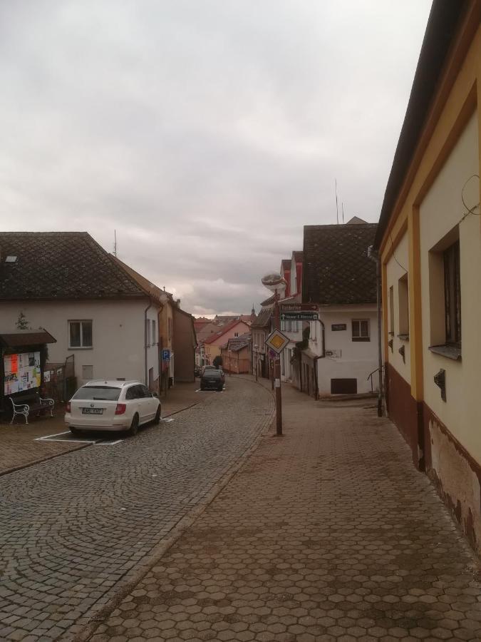 Apartmány pod Barunčinou školou Ceska Skalice Exterior foto